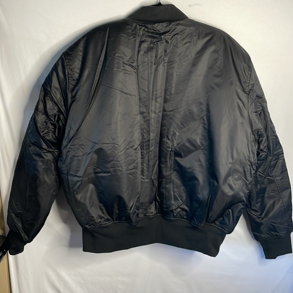 Hq is sue puffer jacket size large black with orange inside lineing pockets - Picture 5 of 7